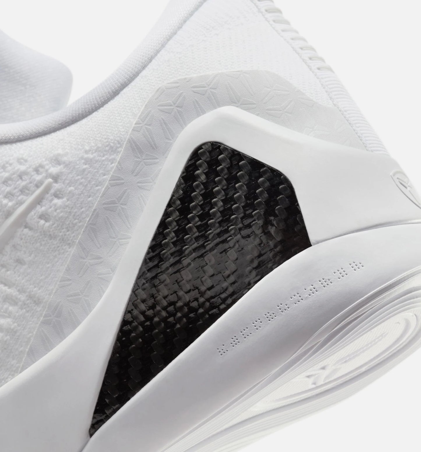 Kobe 9 Elite Low Protro Halo Mens Basketball Shoe White