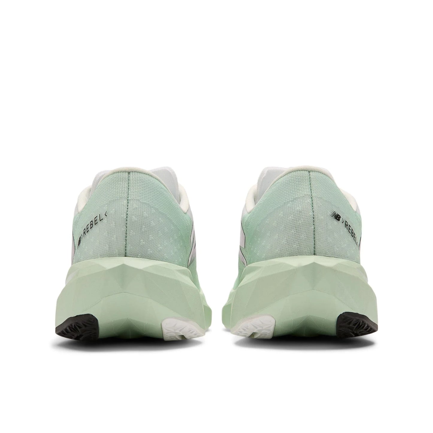 Women's FuelCell Rebel v4