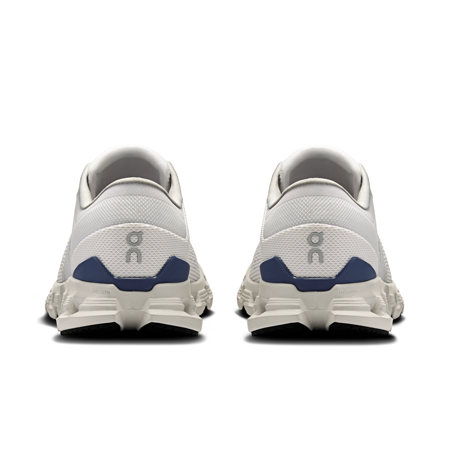 Women's Cloud X 4