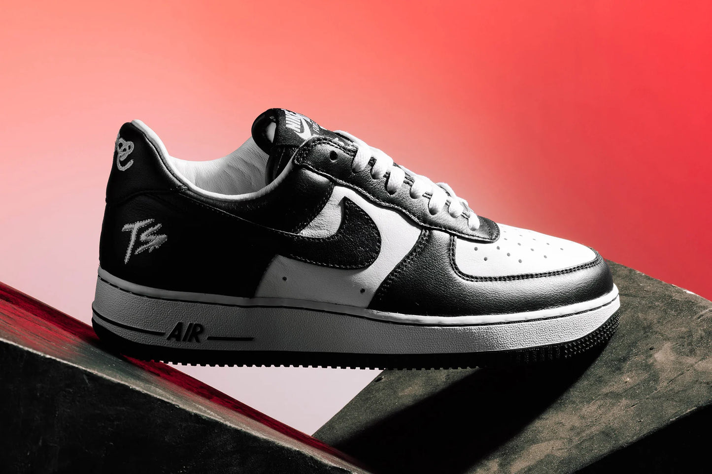 Terror Squad x Nike Air Force 1 Low White Black