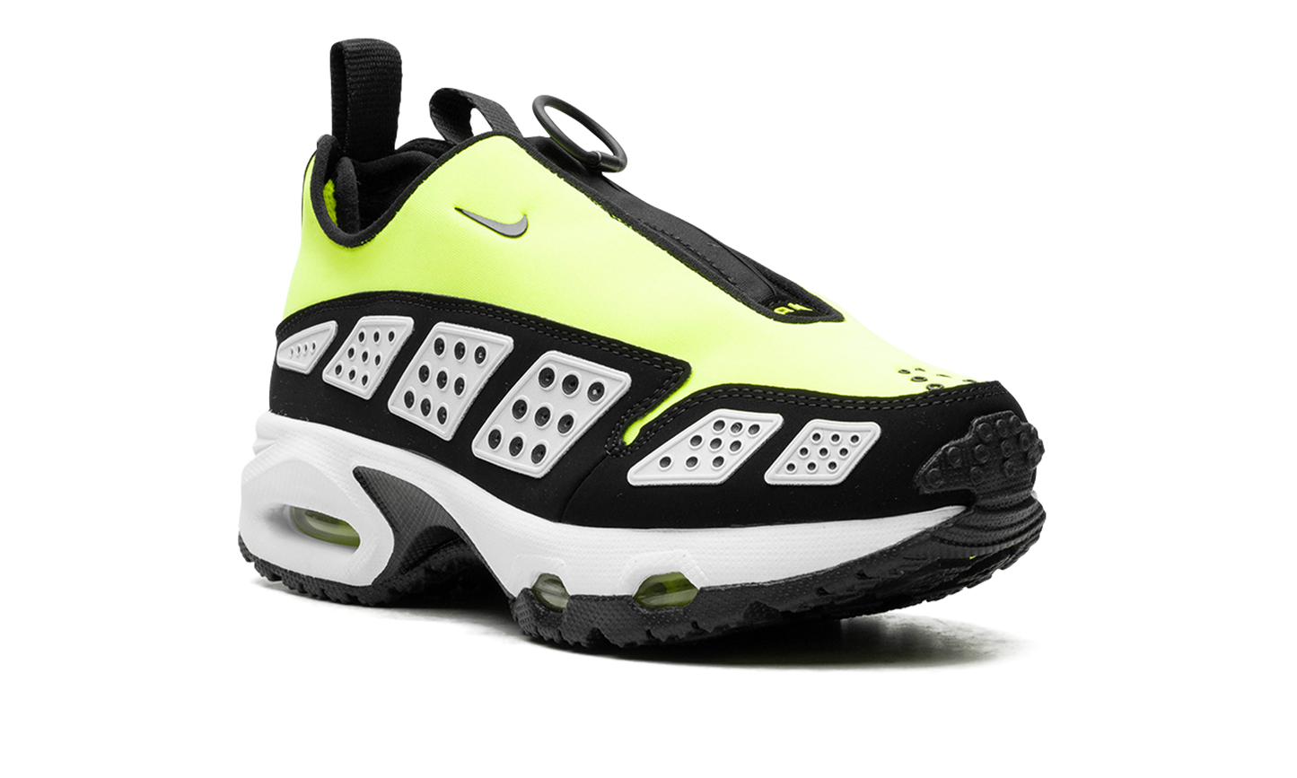 Air Max Sunder WMNS"Electric Green" FZ2068 700