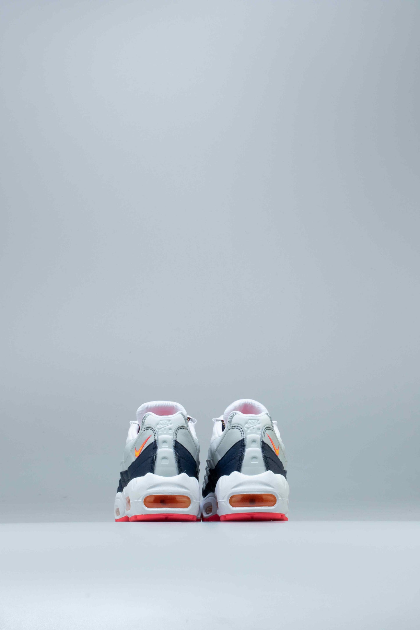 Air Max 95 Womens Shoe Midnight Navy Laser Orange Pure Platinum