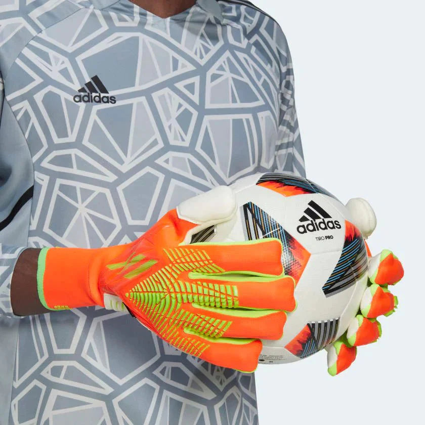 adidas Predator Edge Fingersave Pro Goalkeeper Gloves Solar Red Solar Green