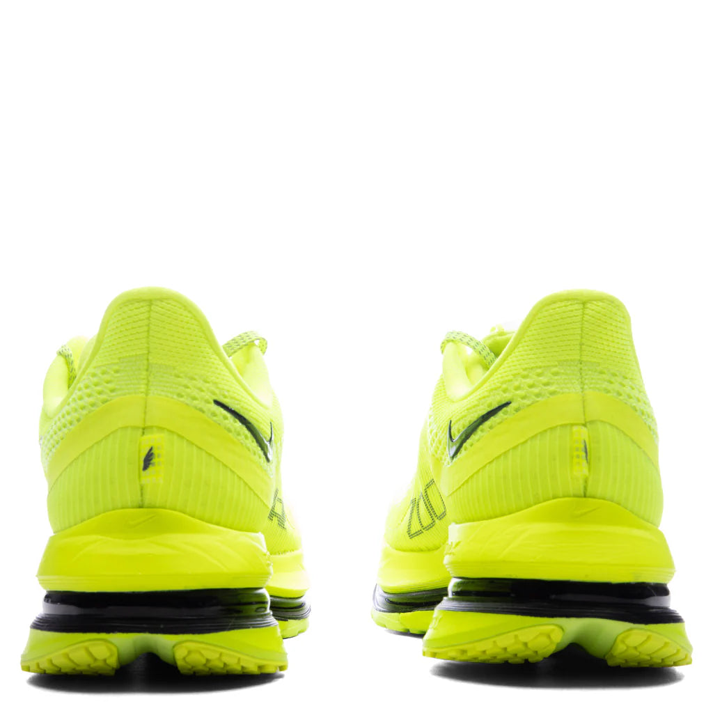 Pegasus Premium Volt Black White