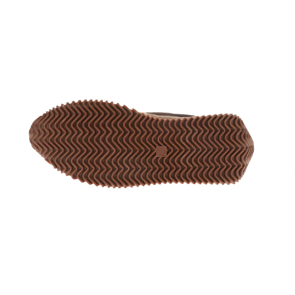 Queen Lace Up Sneakers