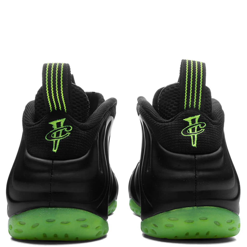 Air Foamposite One Black Volt