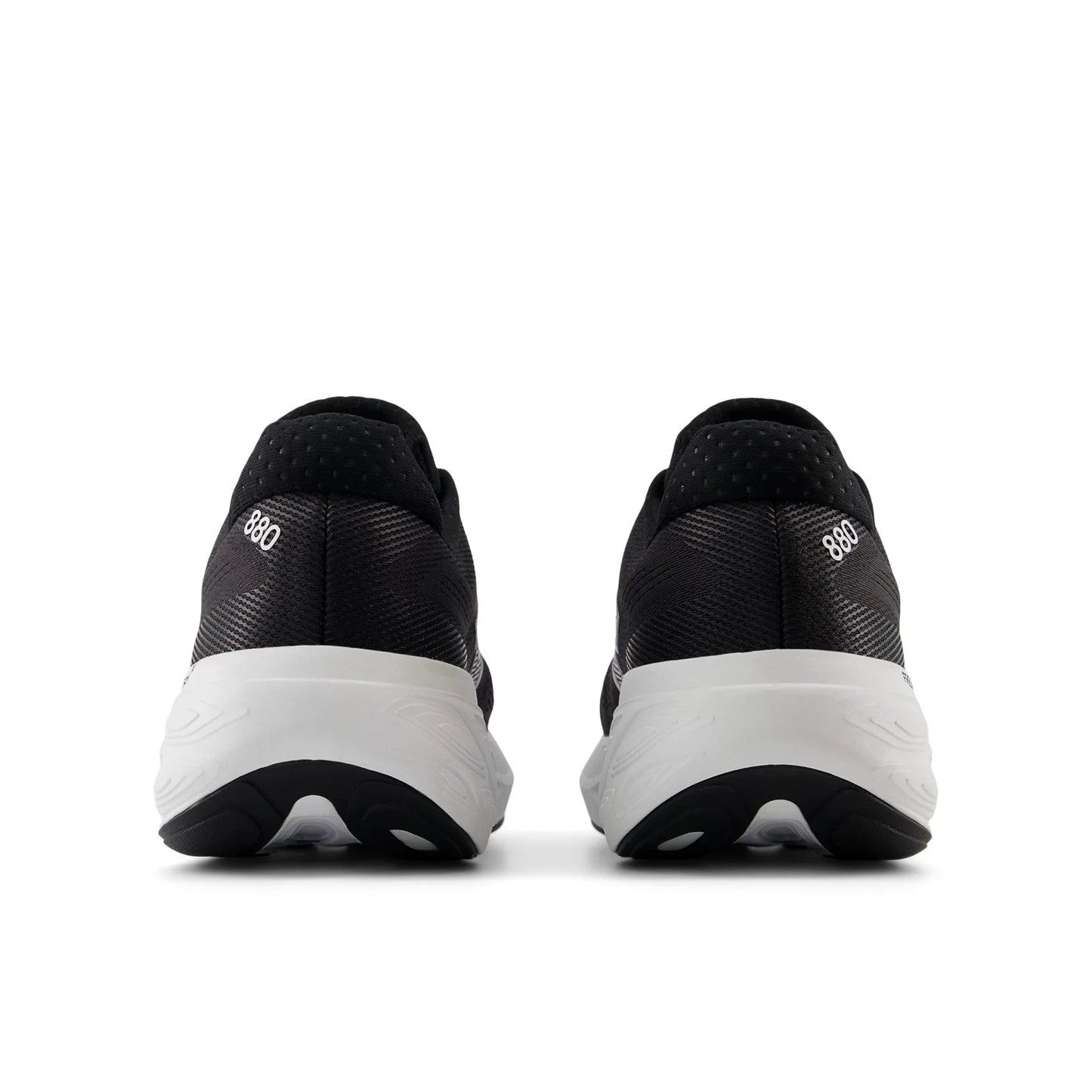 Men's Fresh Foam X 880v15 in Black with NB 103 White and Reflection