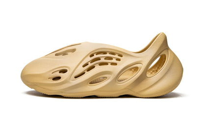 YEEZY FOAM RUNNER Desert Sand