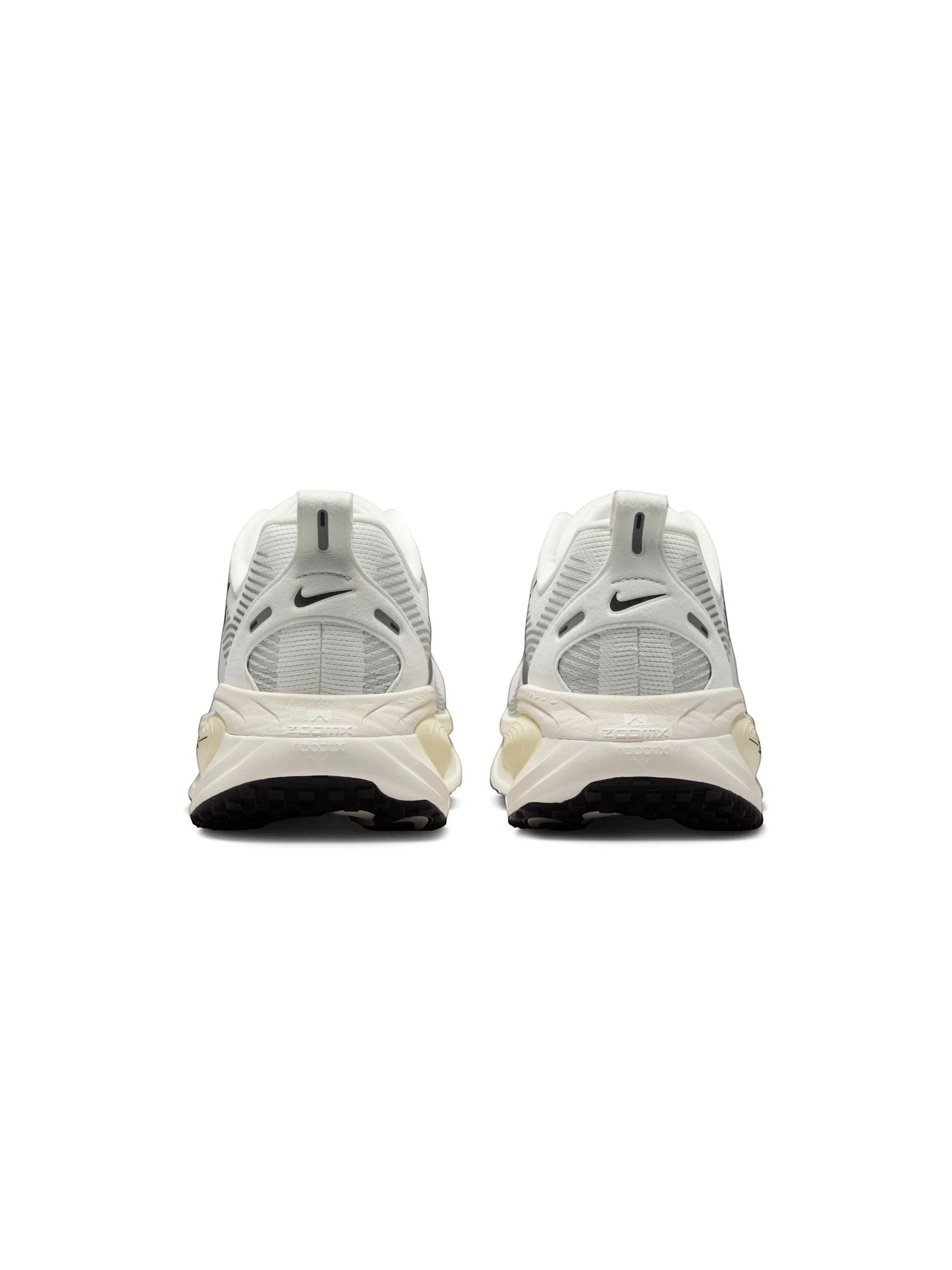 Nike Vomero 18 Mens Shoe