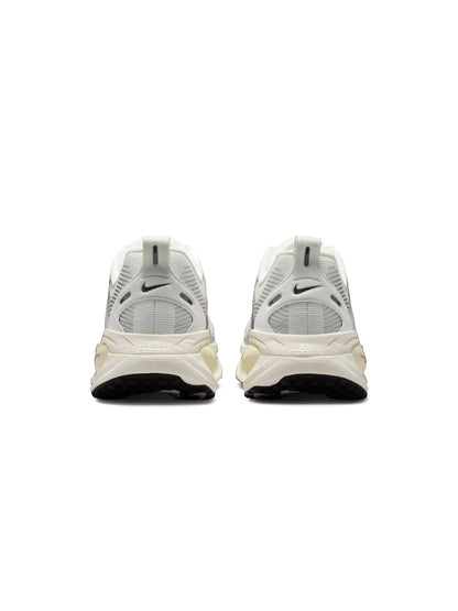 Nike Vomero 18 Mens Shoe