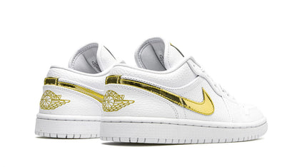 AIR JORDAN 1 LO SE WMNS White Metallic Gold