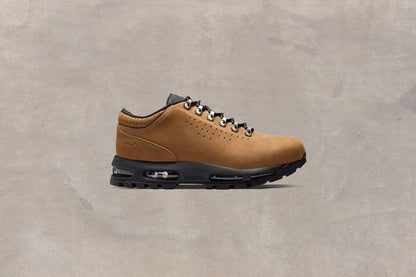 Air Max Goadome Low SP Taupe University Red Black