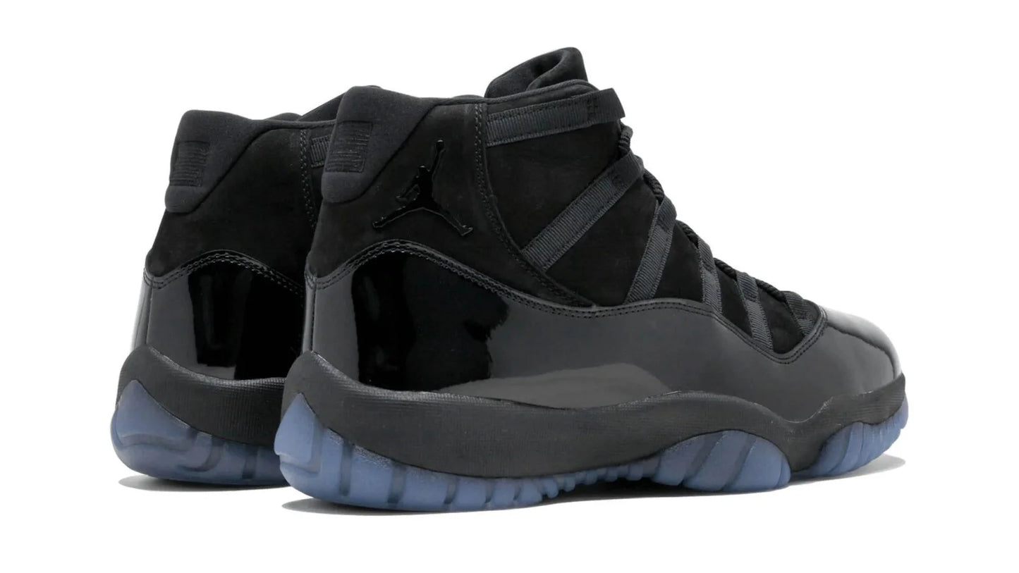 Air Jordan 11 Retro Cap Gown