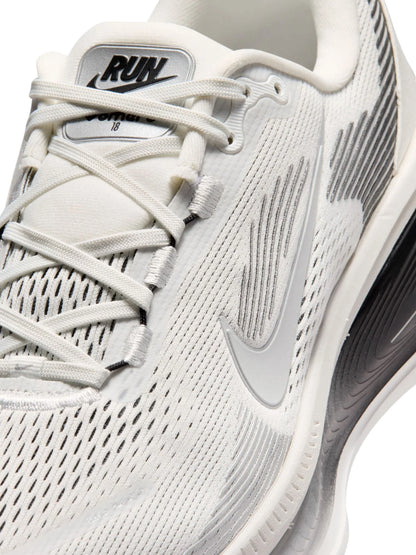 Nike Vomero 18 Mens Shoe