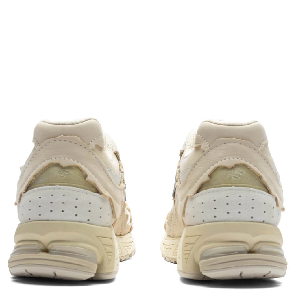 2002RD Sandstone Turtledove Gold Metallic