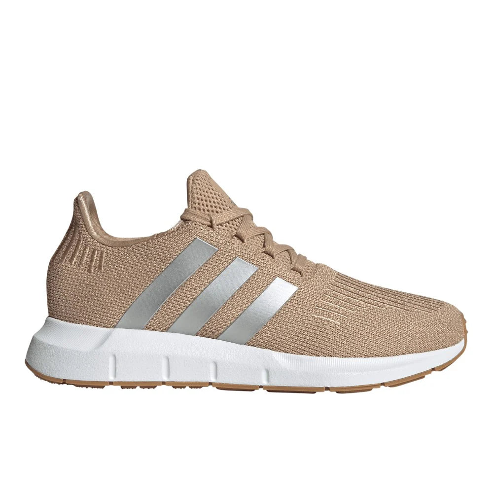 Swift Run Lace Up Sneakers