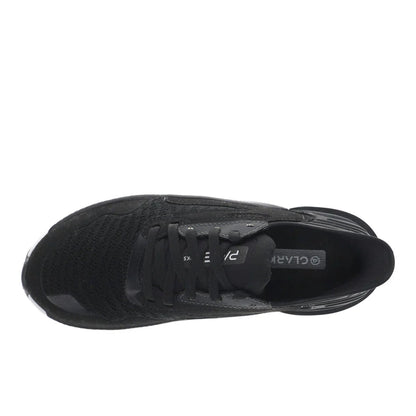 Pace Sneakers