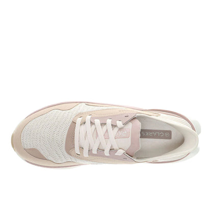 Pace Sneakers
