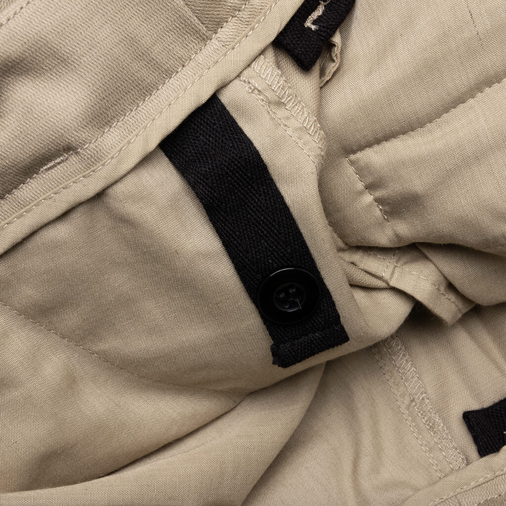 Hockney Cargo Shorts Sand