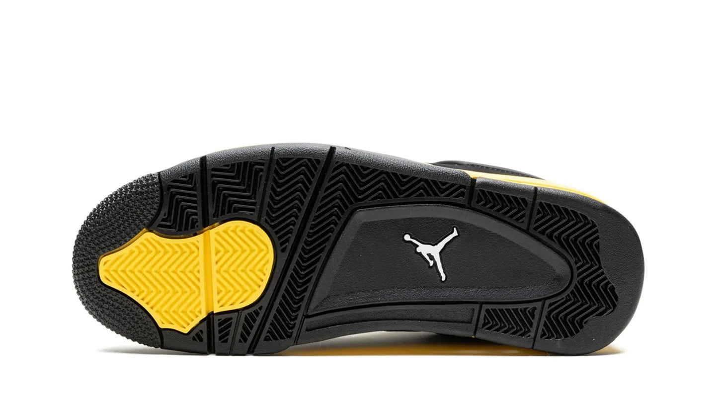 Air Jordan 4 Retro Thunder 2023