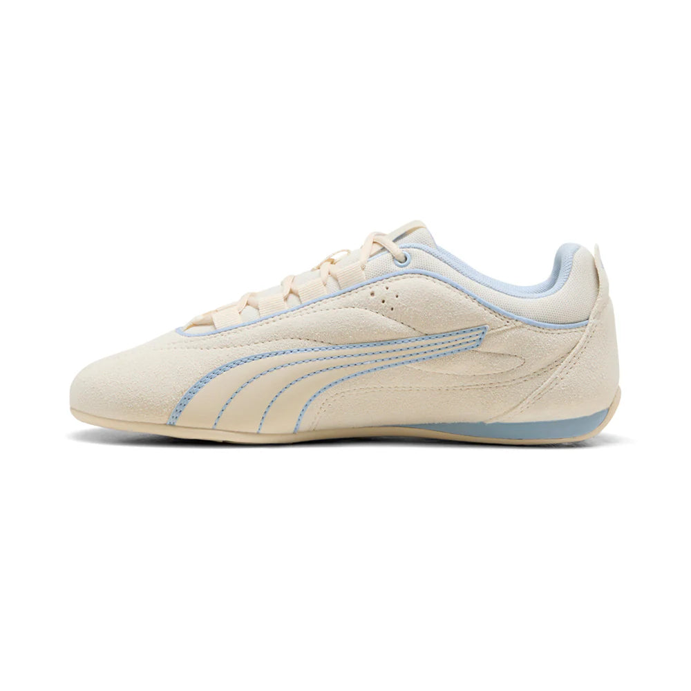 Catch Soleil Sneakers