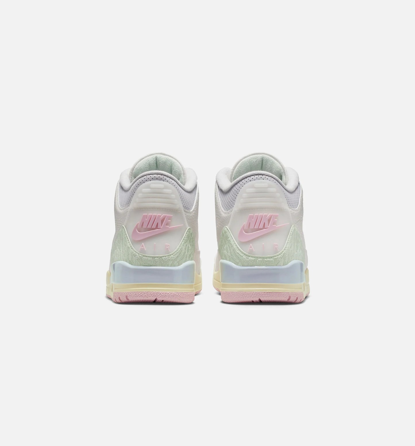 Air Jordan 3 Retro Sail And Jade Aura Mens Lifestyle Shoe Sail Jade Aura Aura Iced Carmine