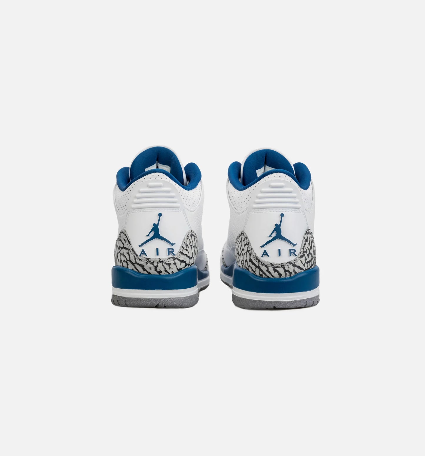 Air Jordan 3 Retro Wizards True Blue Grade School Lifestyle Shoe White Blue