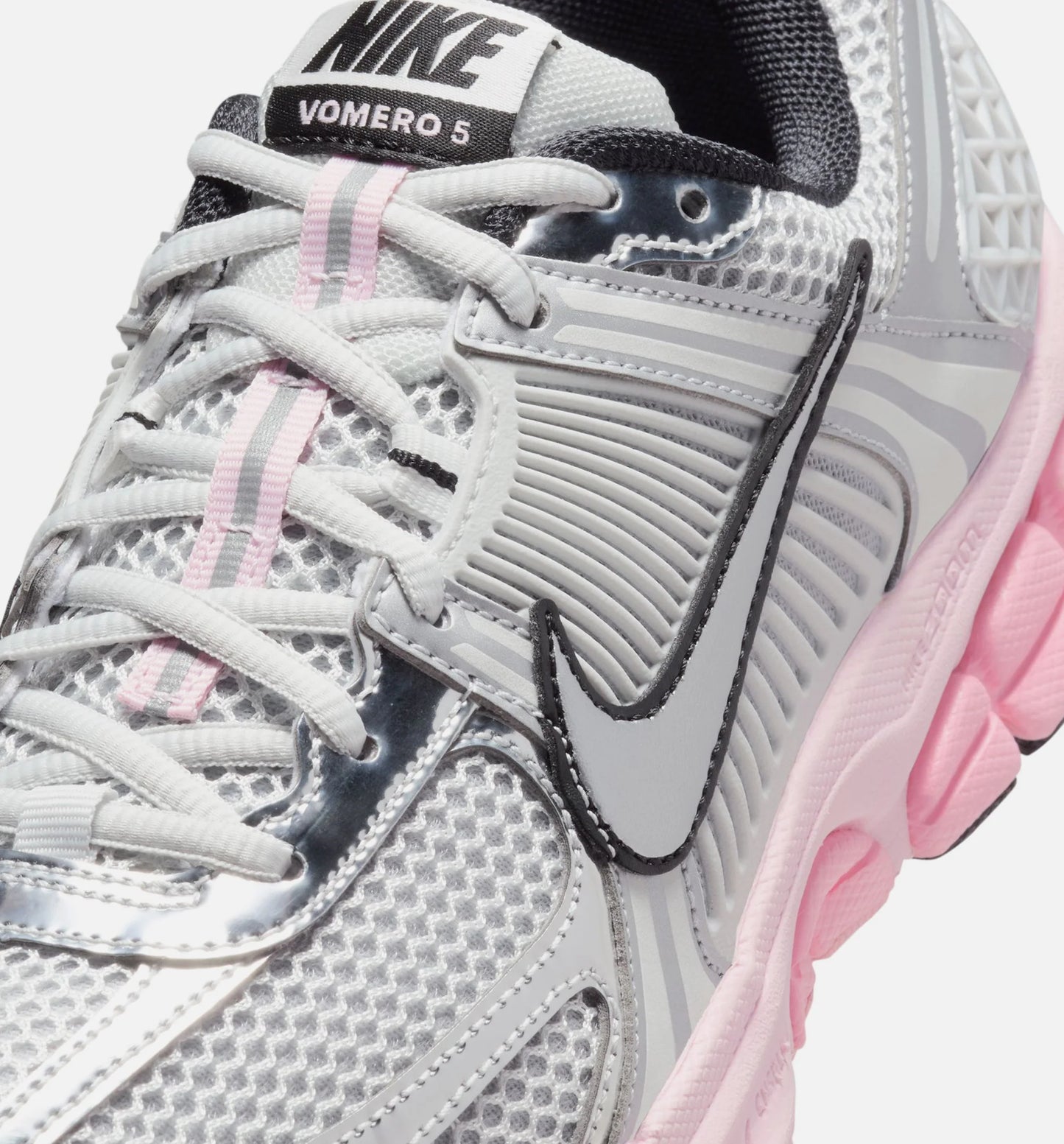 Zoom Vomero 5 Photon Dust Pink Foam Womens Lifestyle Shoe Photon Dust Metallic Silver Pink Foam