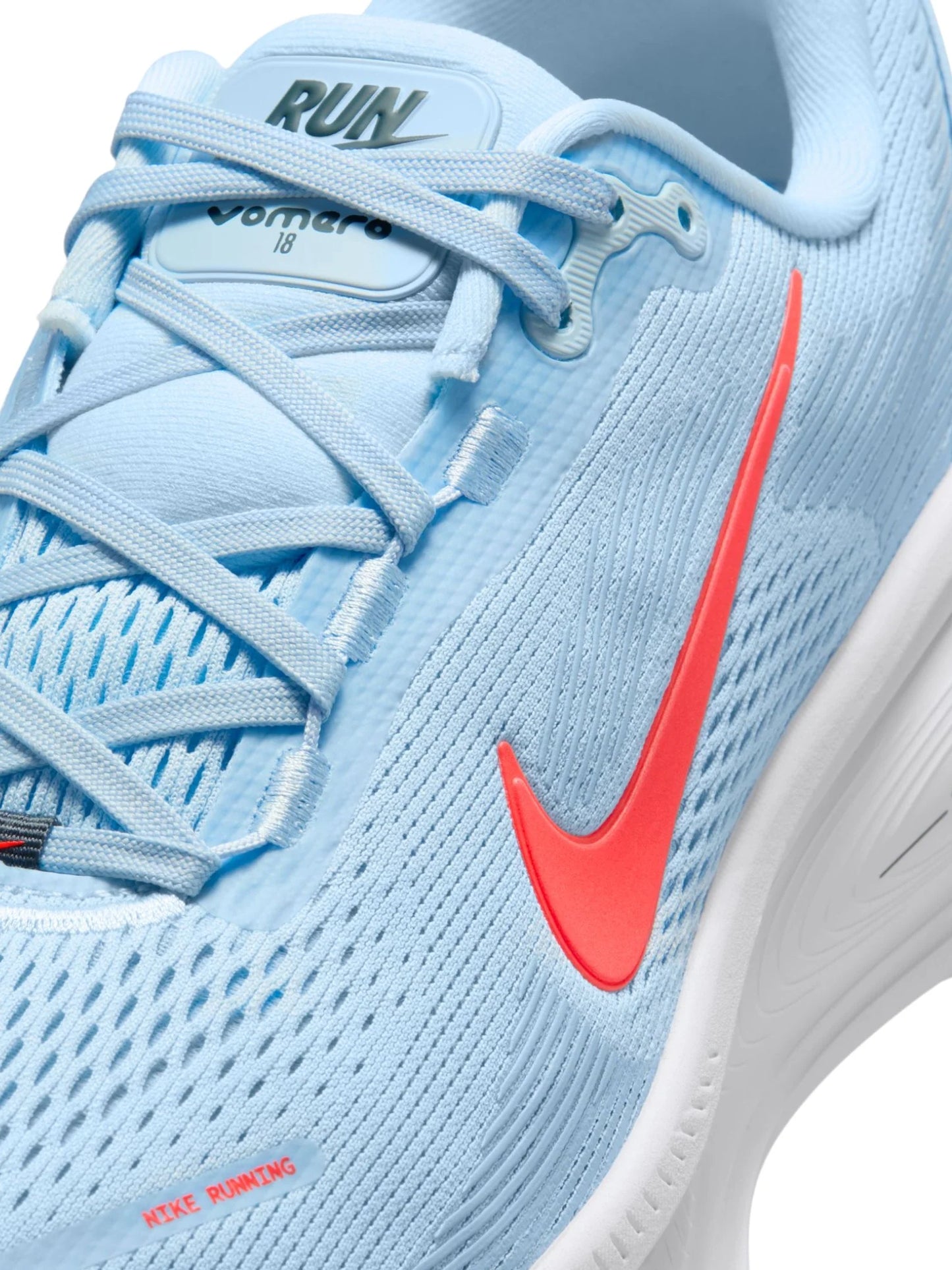 Nike Vomero 18 Mens Shoe