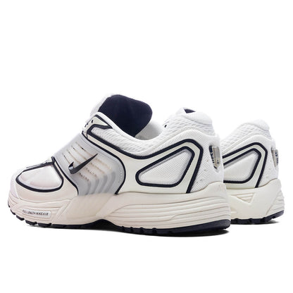 Air Pegasus Wave Sail Black Coconut Milk