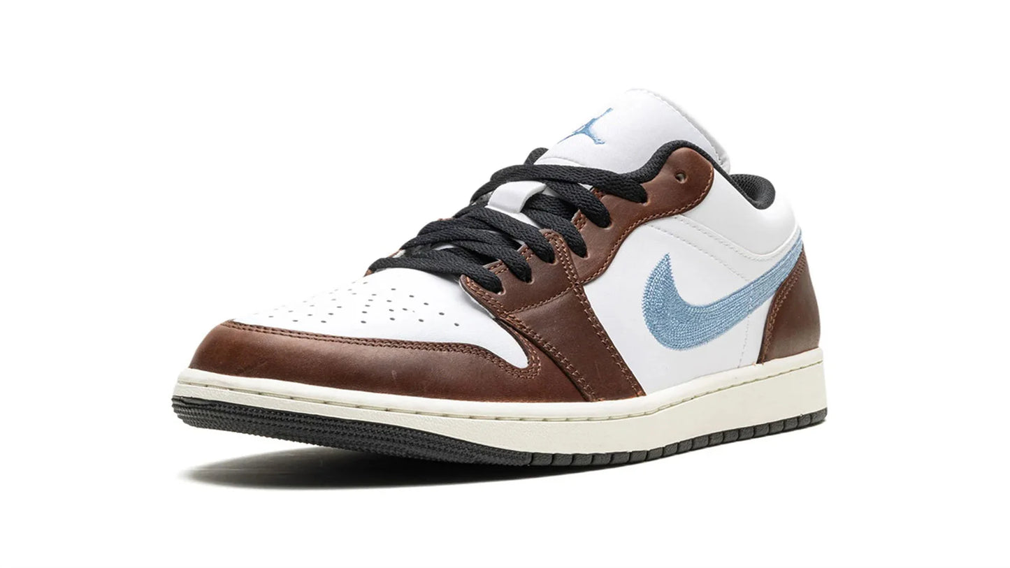 Air Jordan 1 Low SE Embroidered Swoosh Mocha