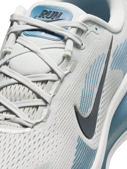 Nike Vomero 18 Mens Shoe