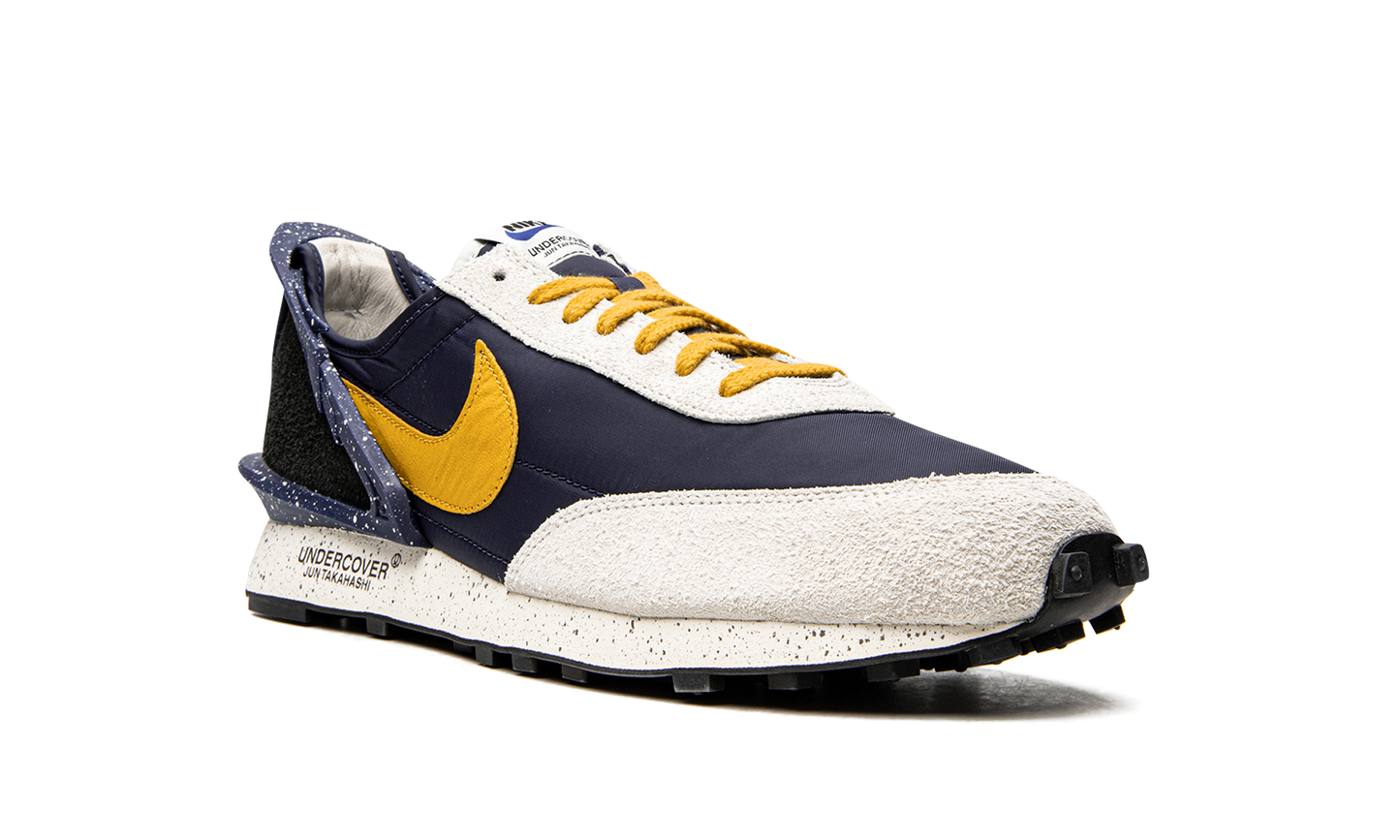 DAYBREAK UNDERCOVER WMNS"Obsidian" CJ3295 400