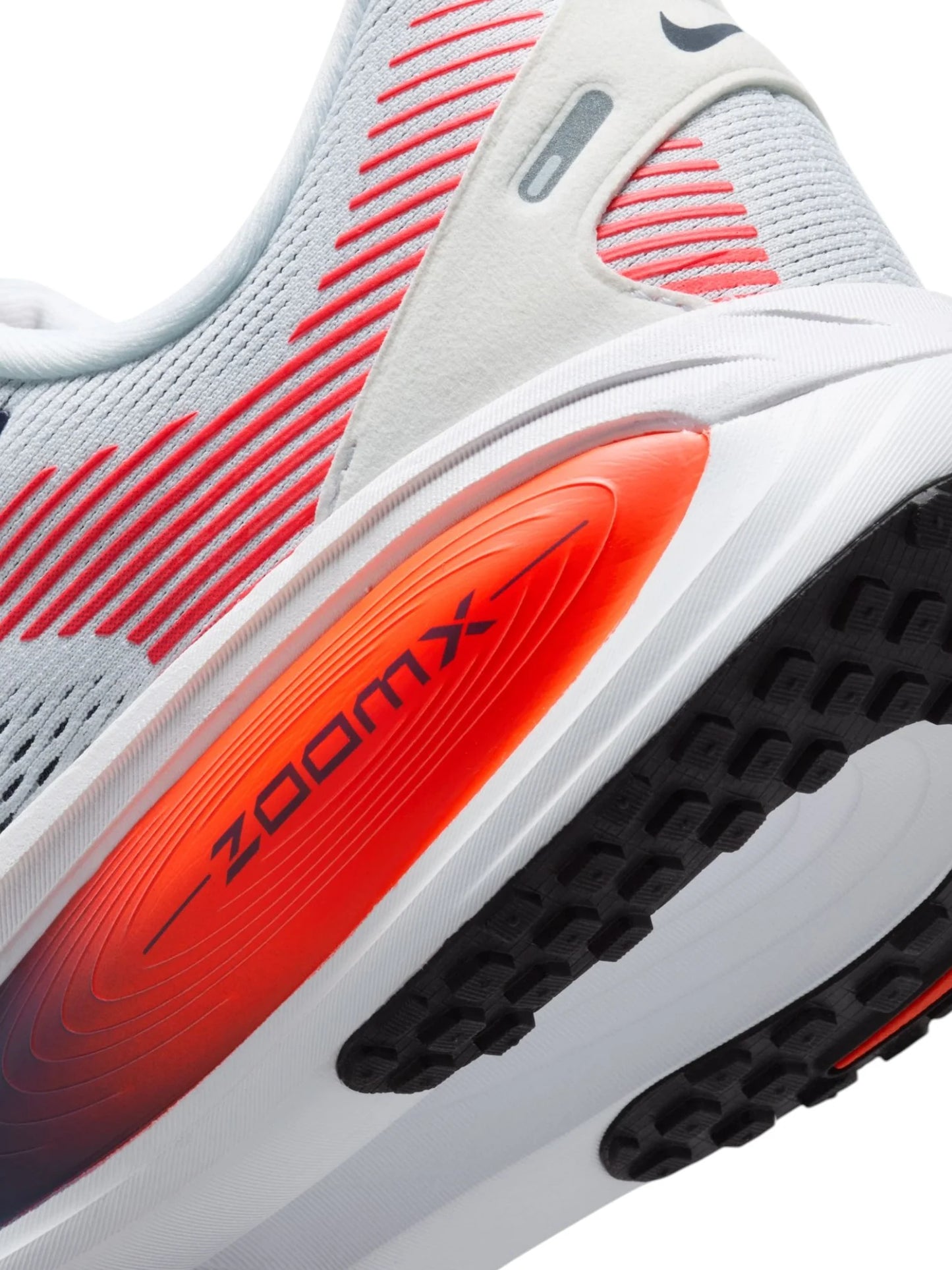 Nike Vomero 18 Mens Shoe