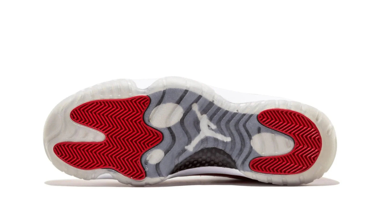 Air Jordan 11 Retro Low Cherry