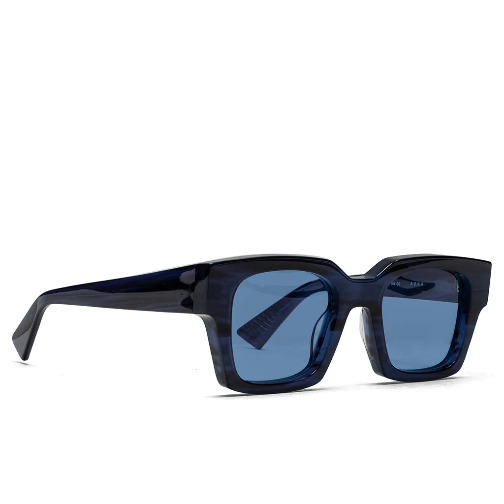 Aura Black Blue