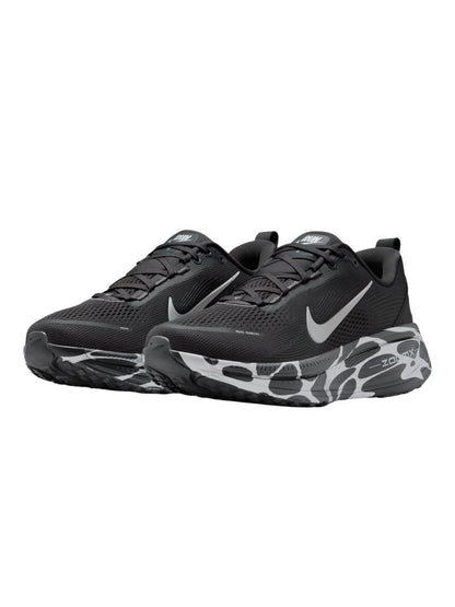 Nike Vomero 18 Mens Shoe