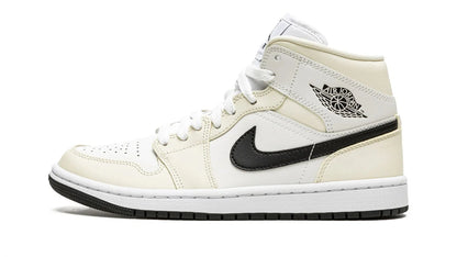 AIR JORDAN 1 MID WMNS Coconut Milk