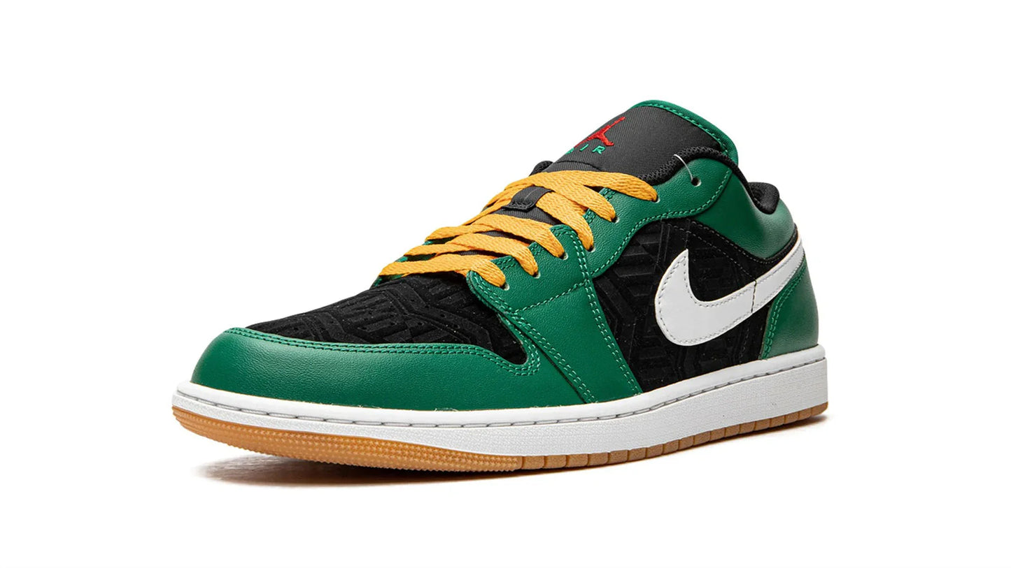 Air Jordan 1 Low SE Holiday Special Malachite Green