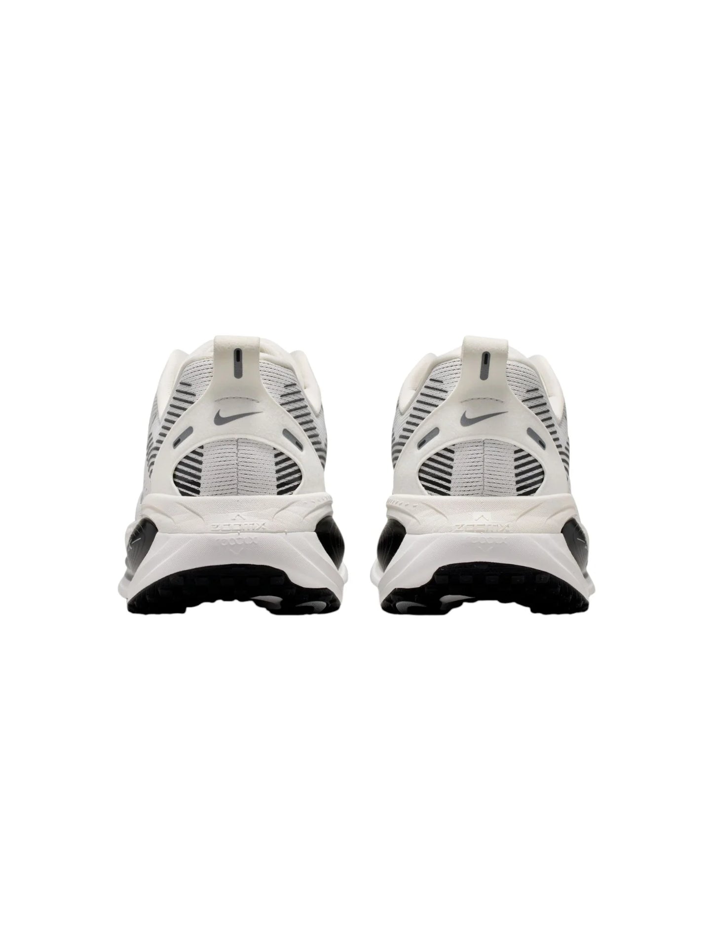 Nike Vomero 18 Mens Shoe
