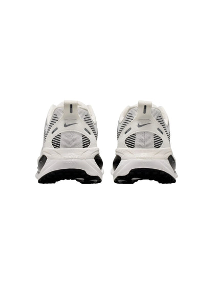 Nike Vomero 18 Mens Shoe
