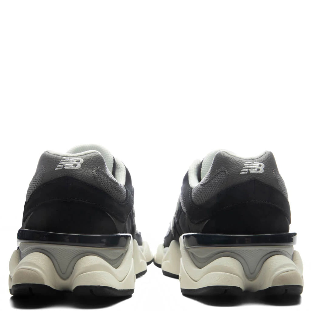9060 Black Tornado