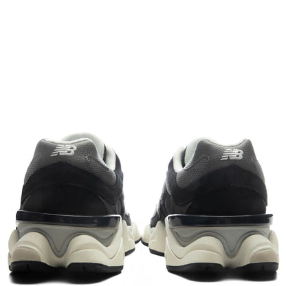 9060 Black Tornado
