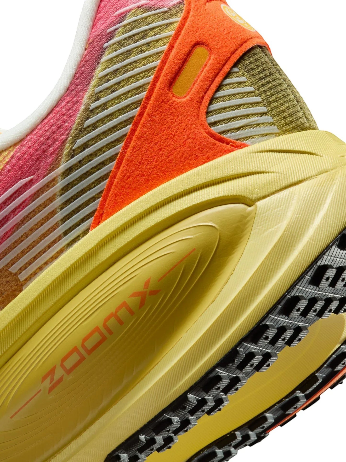 Nike Vomero 18 Mens Shoe