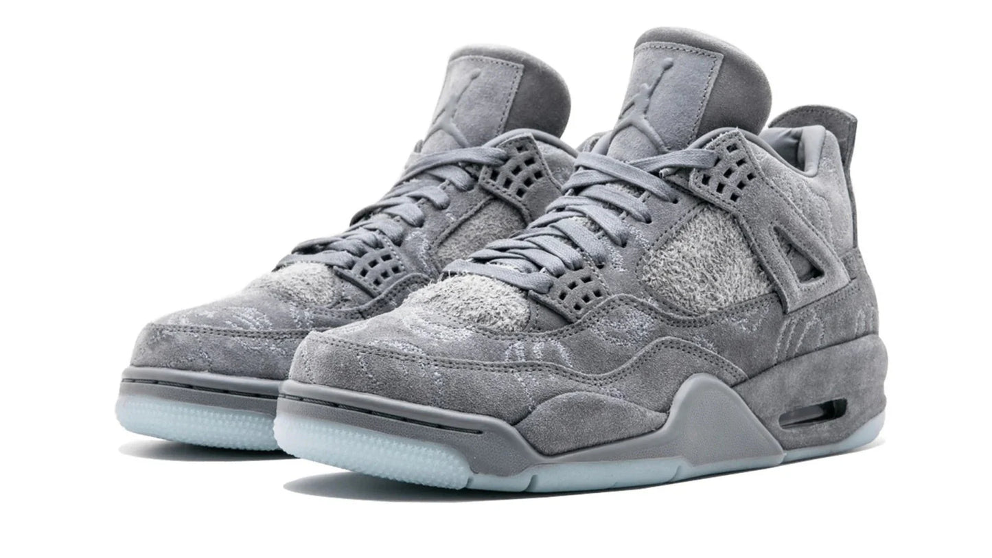 Air Jordan 4 Retro Kaws KAWS