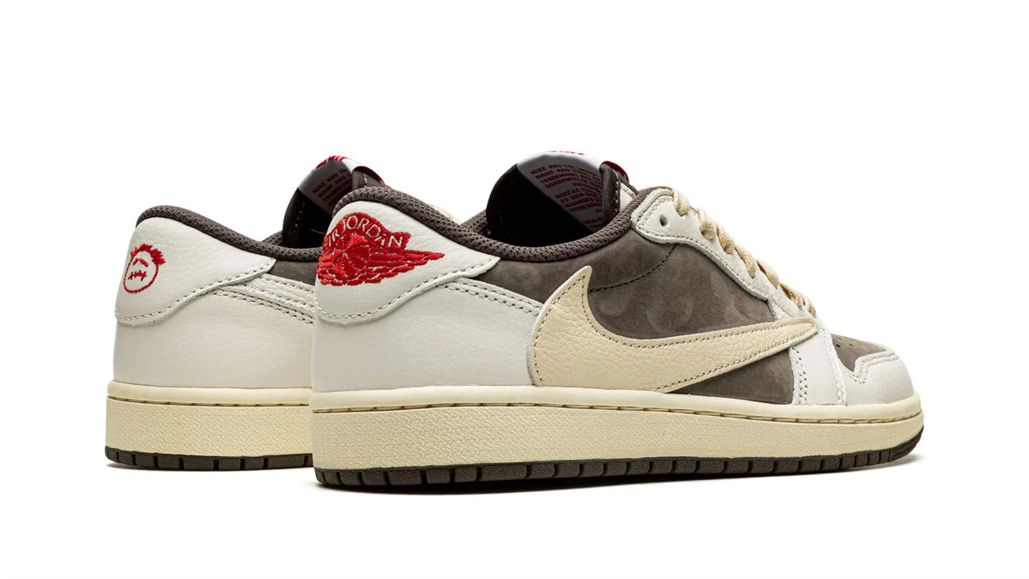 AIR JORDAN 1 LOW SP OG Travis Scott Reverse Mocha