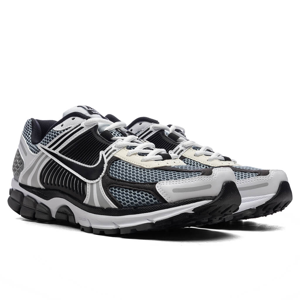 Zoom Vomero 5 SE SP Dark Grey Black White Sail