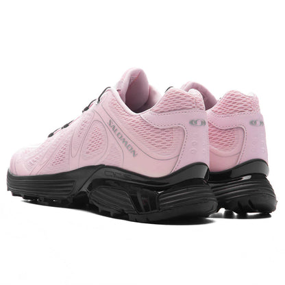 XT Whisper Void Icy Pink Black Footwear Silver
