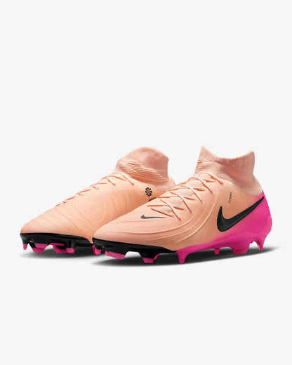 Nike Phantom Luna 2 Pro FG Firm Ground Soccer Cleats Crimson Tint Pink Blast Black