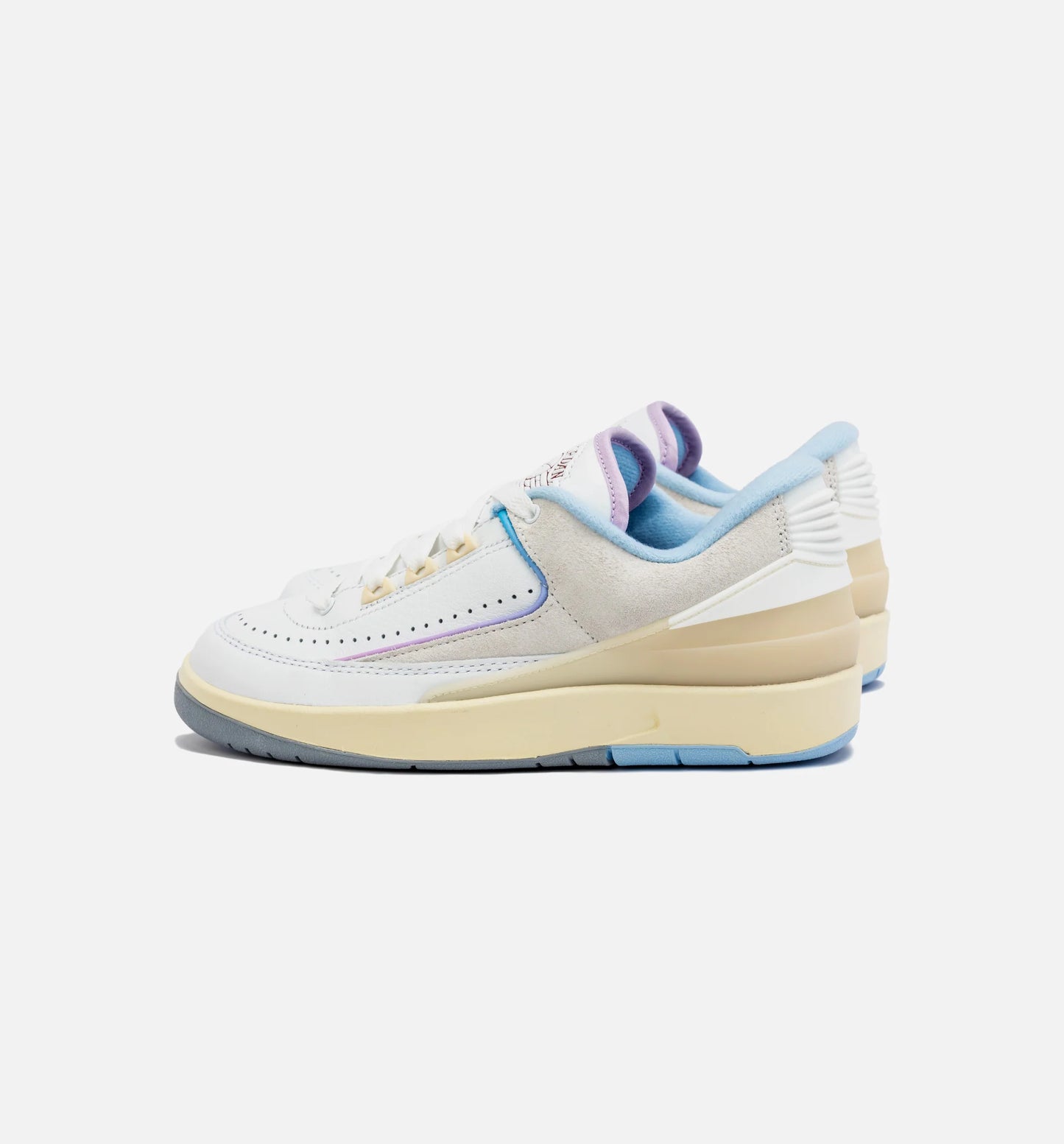 Air Jordan 2 Retro Low Summit White Ice Blue Womens Lifestyle Shoe White Blue